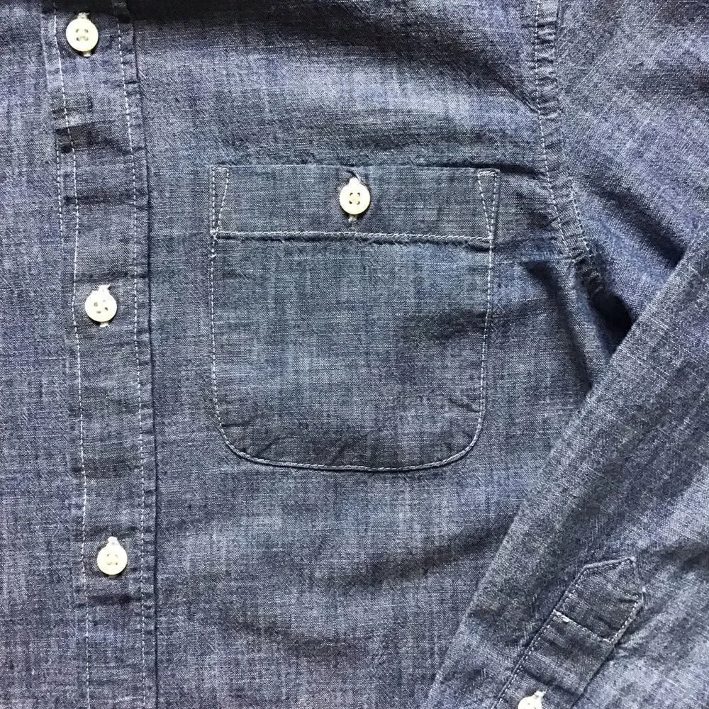 Old Navy LS Chambray Button Up Long Sleeve Shirt